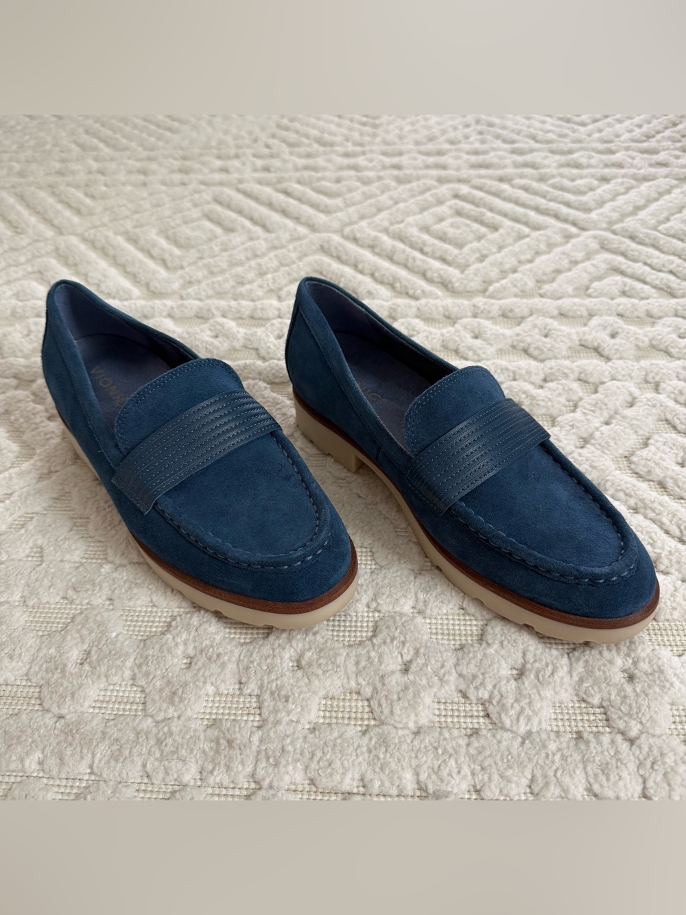 Vionic Corinne Blue Suede Penny Loafers Wide Size 8.5 Comfort Shoes Classic